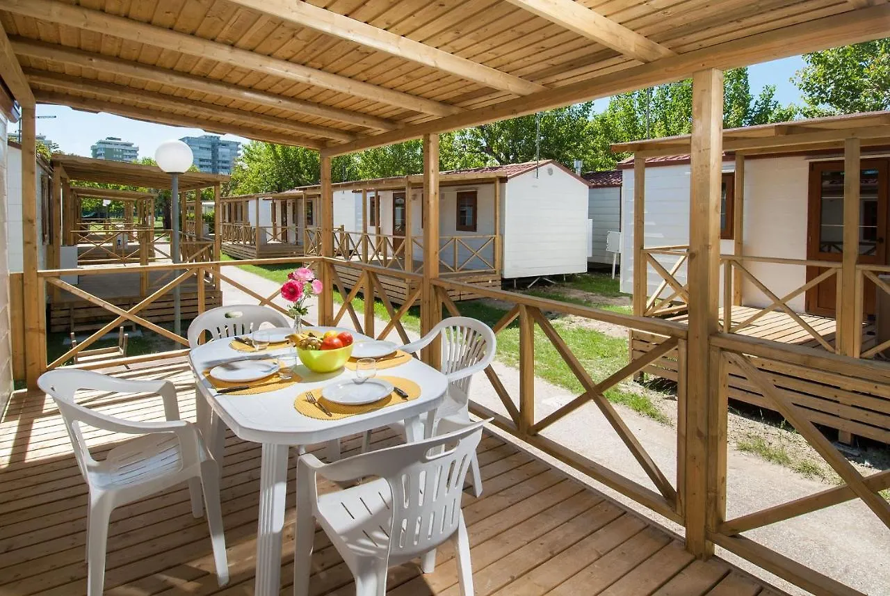 Camping Village Misano - Fronte Spiaggia Misano Adriatico 0*,  Italia